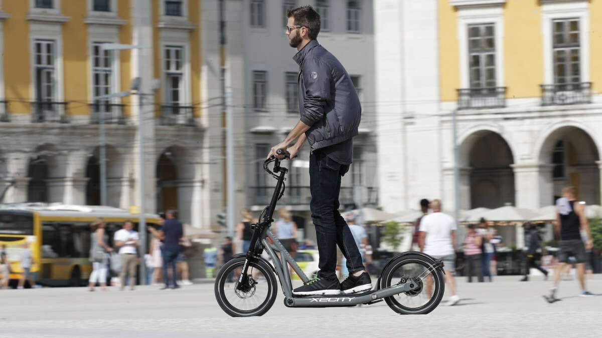 BMW X2City: pierwsza zatwierdzona hulajnoga elektryczna na niemieckie ścieżki rowerowe