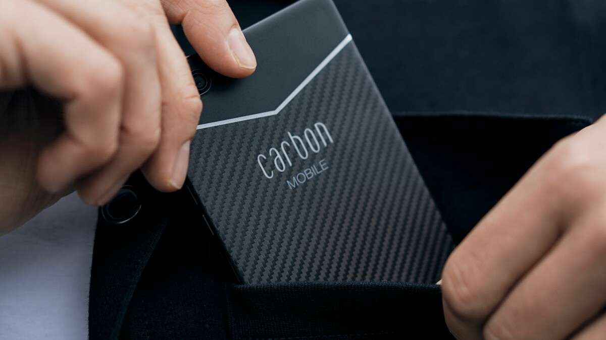Carbon I MKII: ten telefon waży mniej niż paczka chipsów
